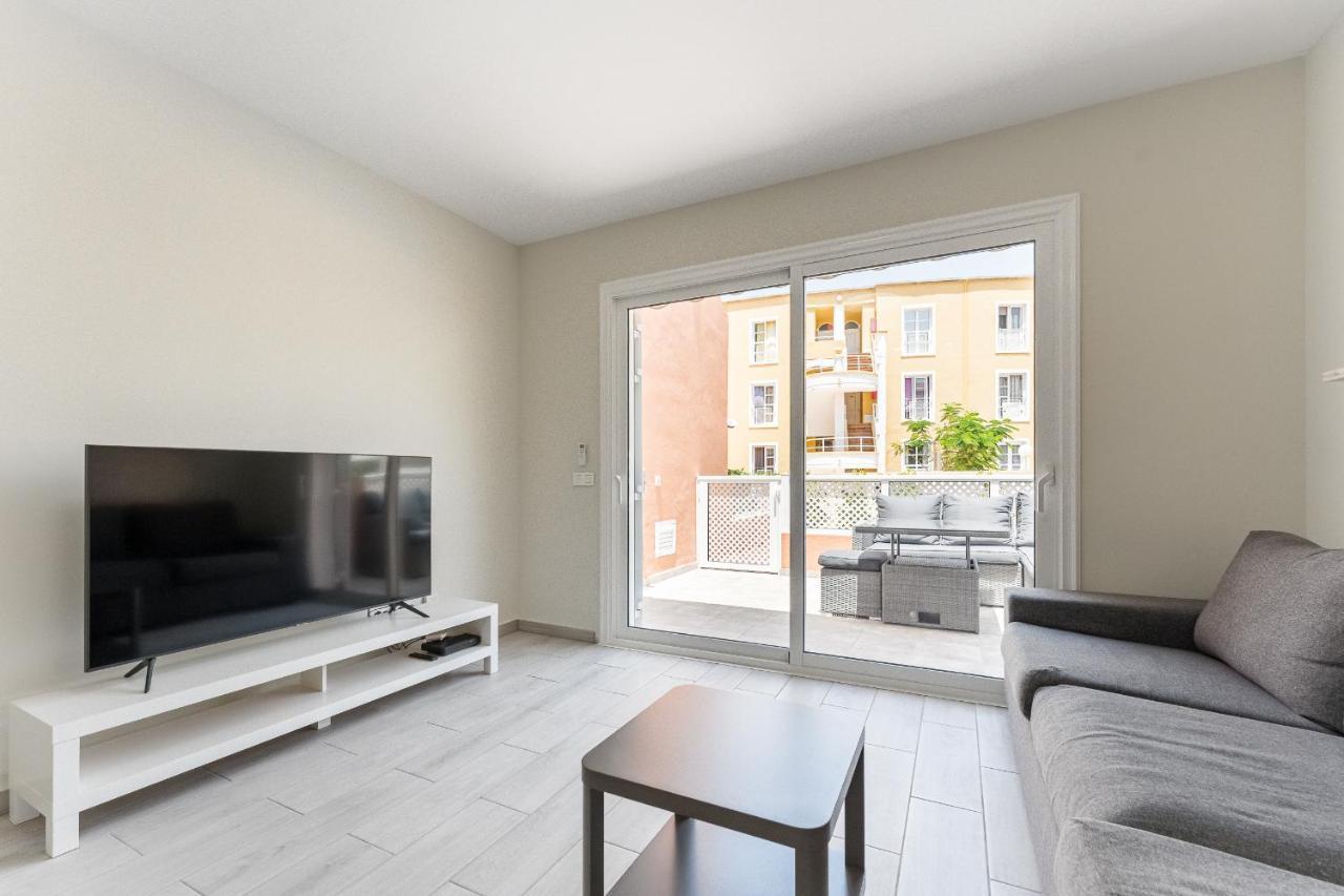 אדחה Apartment In The Orlando Complex מראה חיצוני תמונה