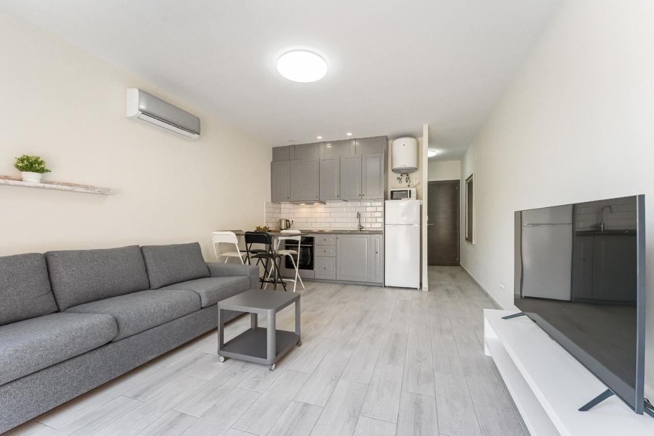 אדחה Apartment In The Orlando Complex מראה חיצוני תמונה